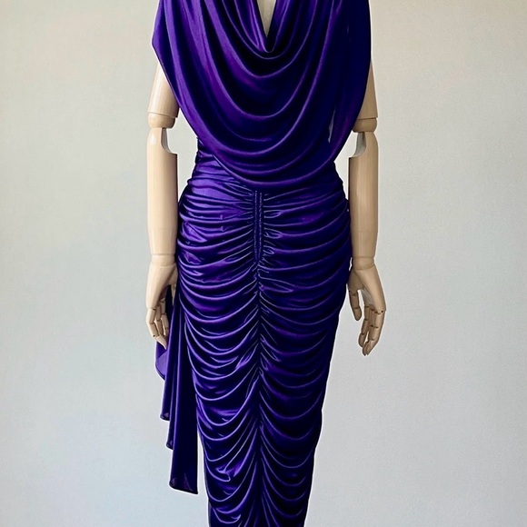Vintage Abby Kent Elegant Purple Hooded Dress. - Picture 4 of 11